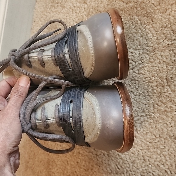 Chloe Leather Pumps - Picture 7 of 16